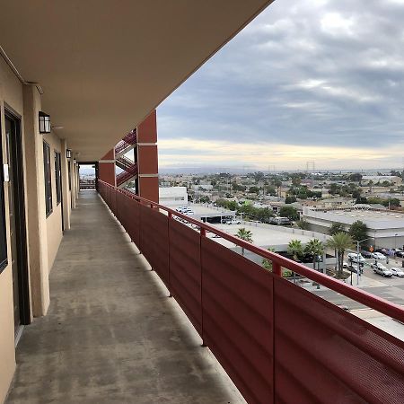 Ramada By Wyndham San Diego National City Eksteriør bilde