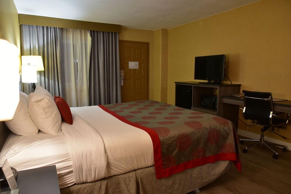 Ramada By Wyndham San Diego National City Eksteriør bilde