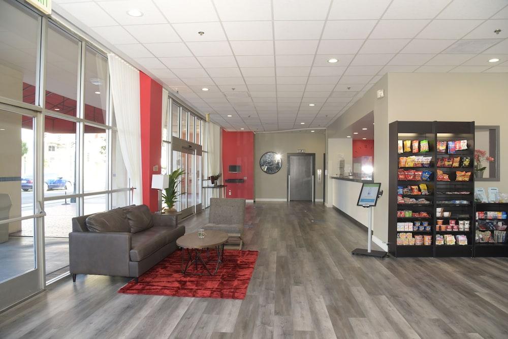 Ramada By Wyndham San Diego National City Eksteriør bilde