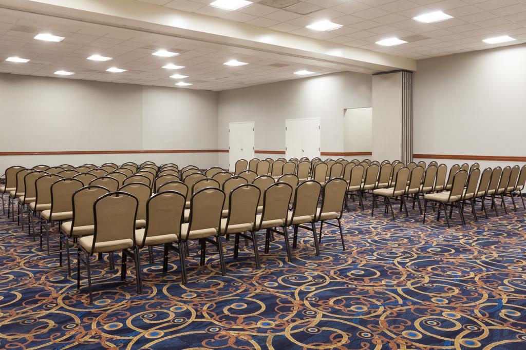 Ramada By Wyndham San Diego National City Eksteriør bilde