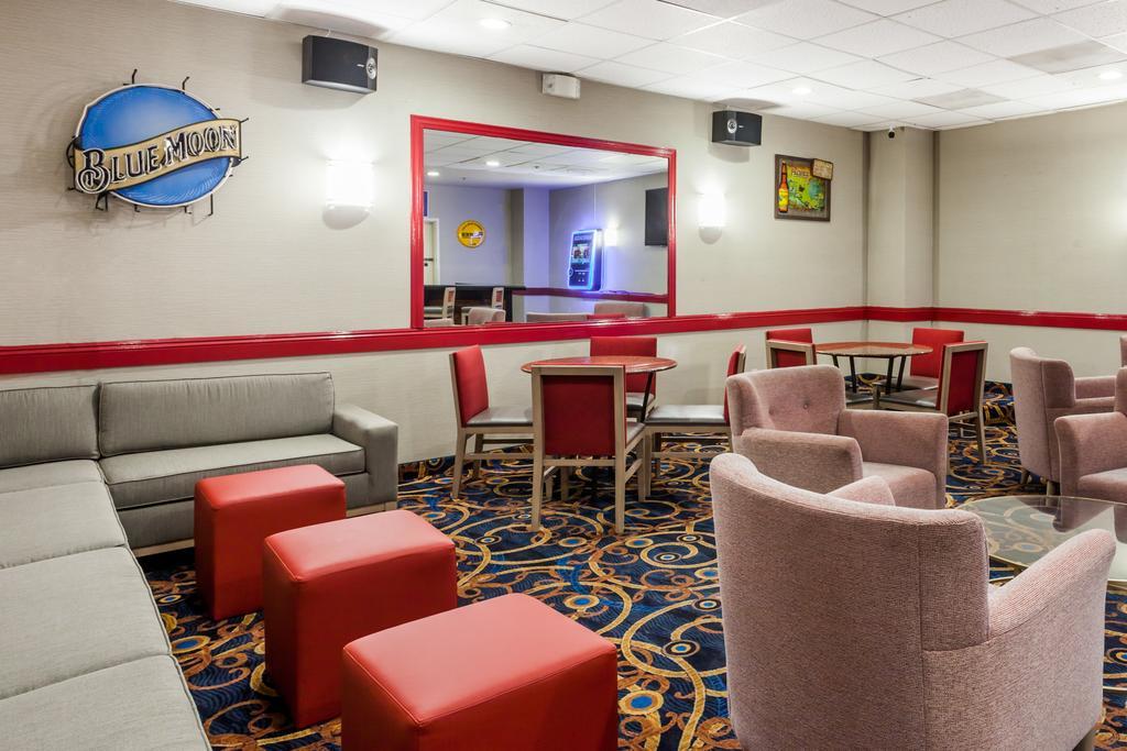 Ramada By Wyndham San Diego National City Eksteriør bilde